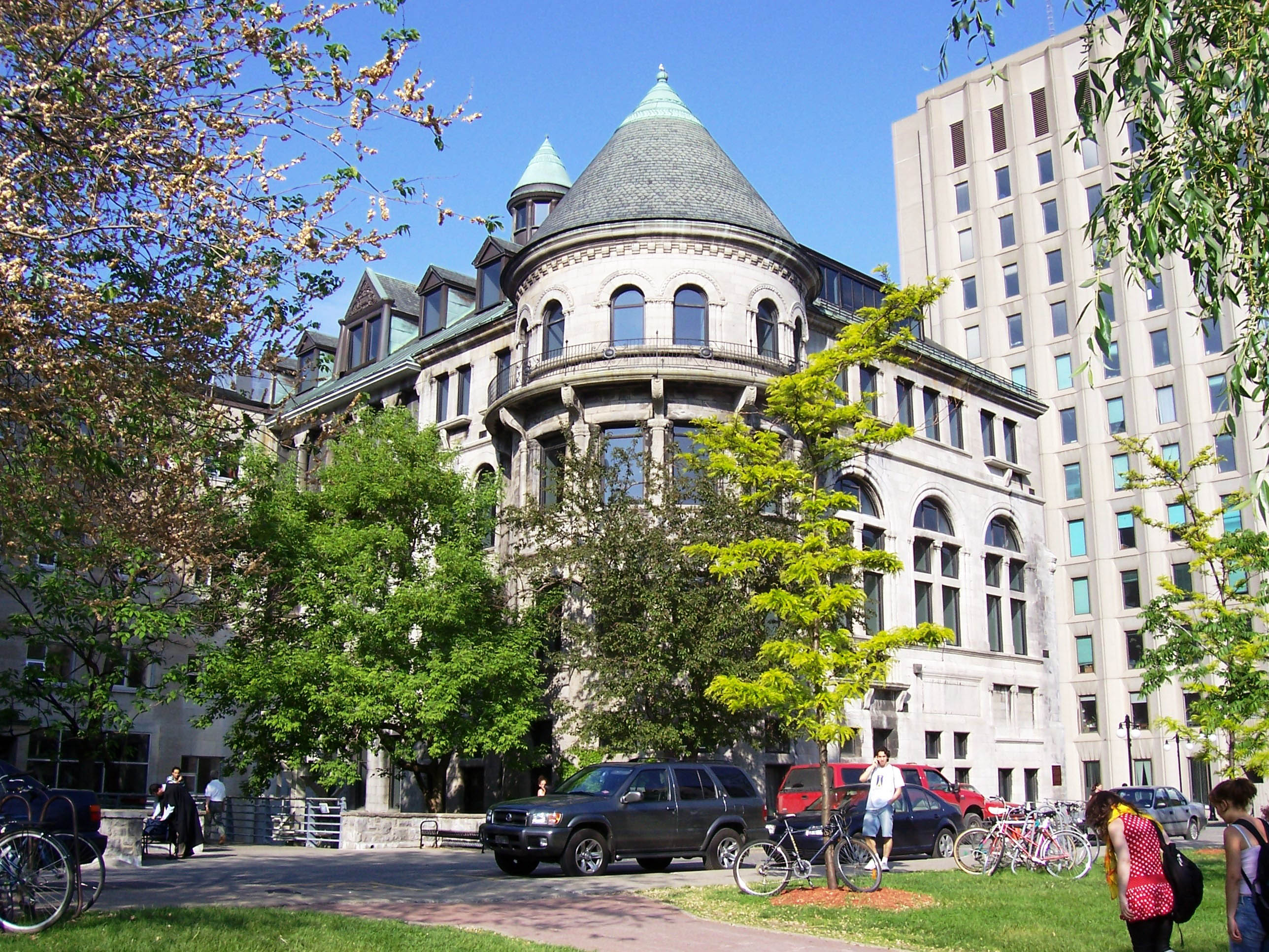Macdonald-Stewart-Library