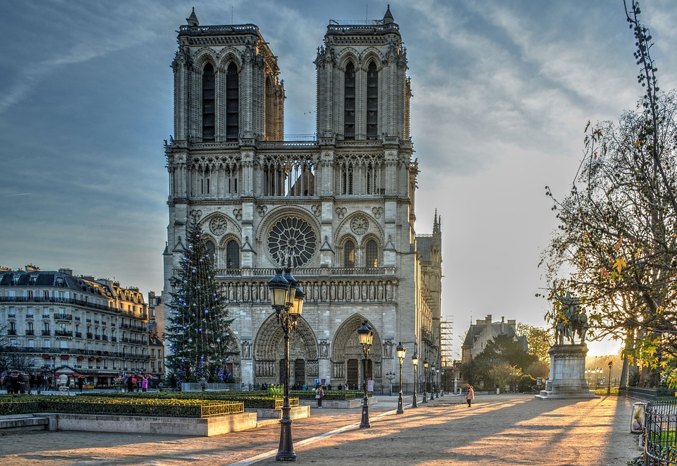 notre-dame-estudar-na-frança