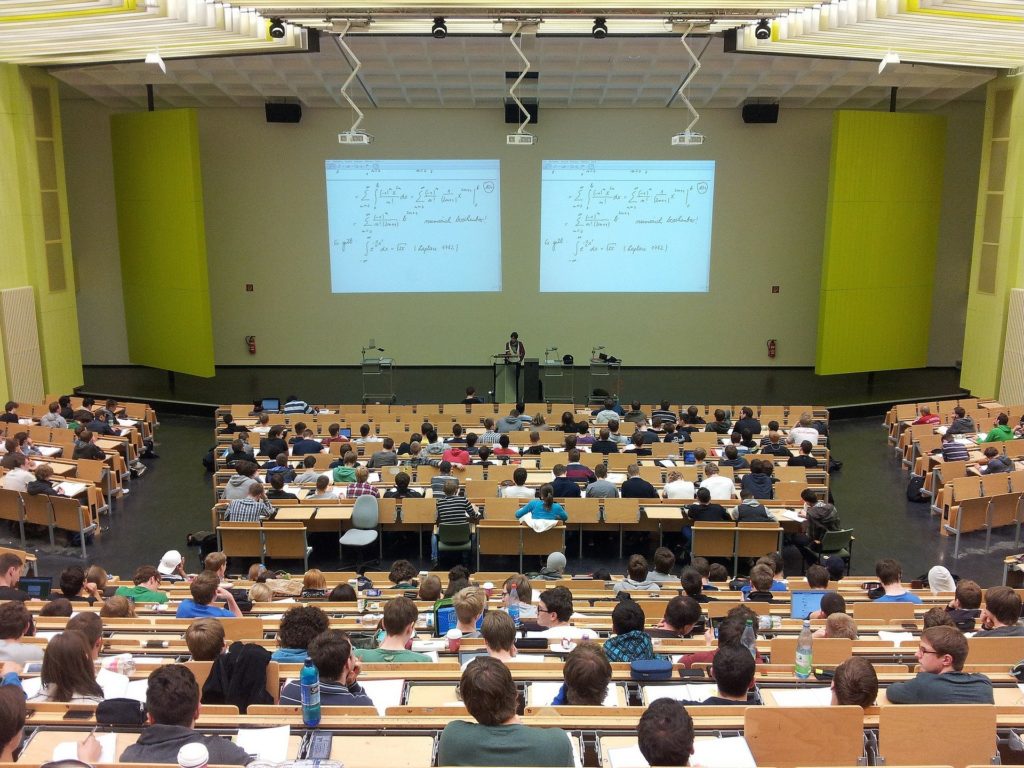 turmas-onde-estudar-no-intercâmbio