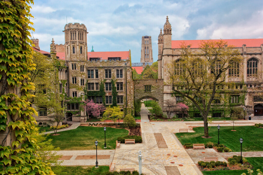 tudo-sobre-intercâmbio-universidade-de-chicago