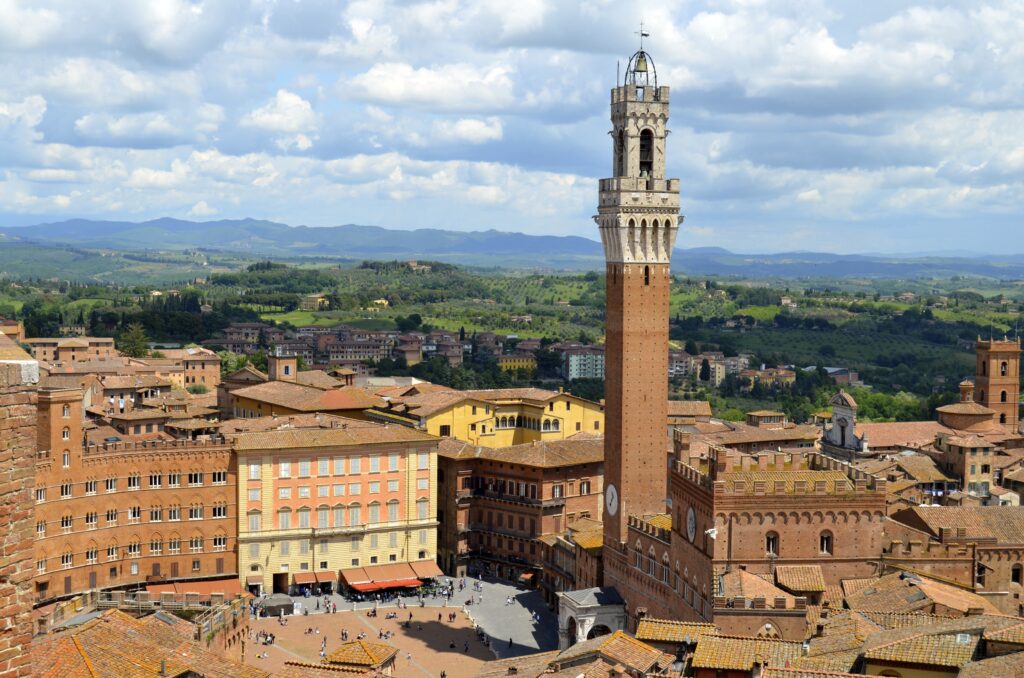 cidades-universitárias-da-europa-siena